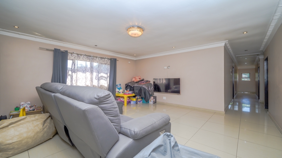 4 Bedroom Property for Sale in Woodlands KwaZulu-Natal