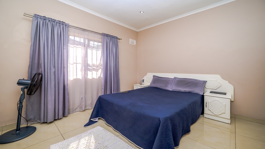4 Bedroom Property for Sale in Woodlands KwaZulu-Natal
