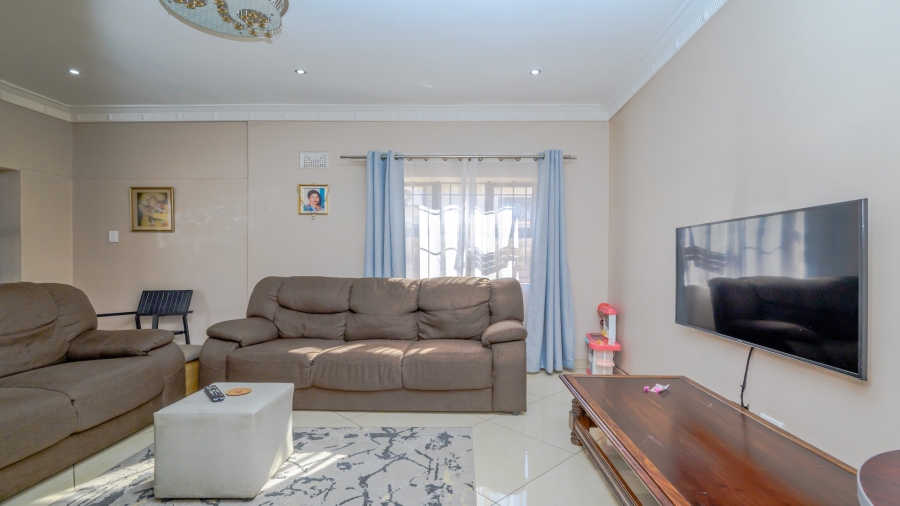 4 Bedroom Property for Sale in Woodlands KwaZulu-Natal