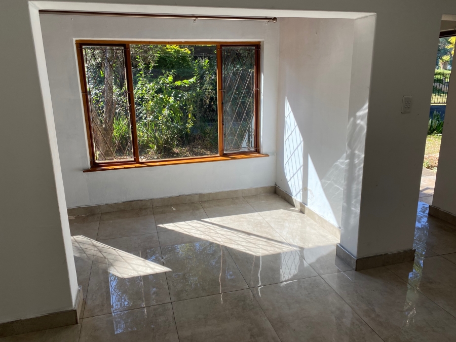 To Let 3 Bedroom Property for Rent in Lester Park KwaZulu-Natal