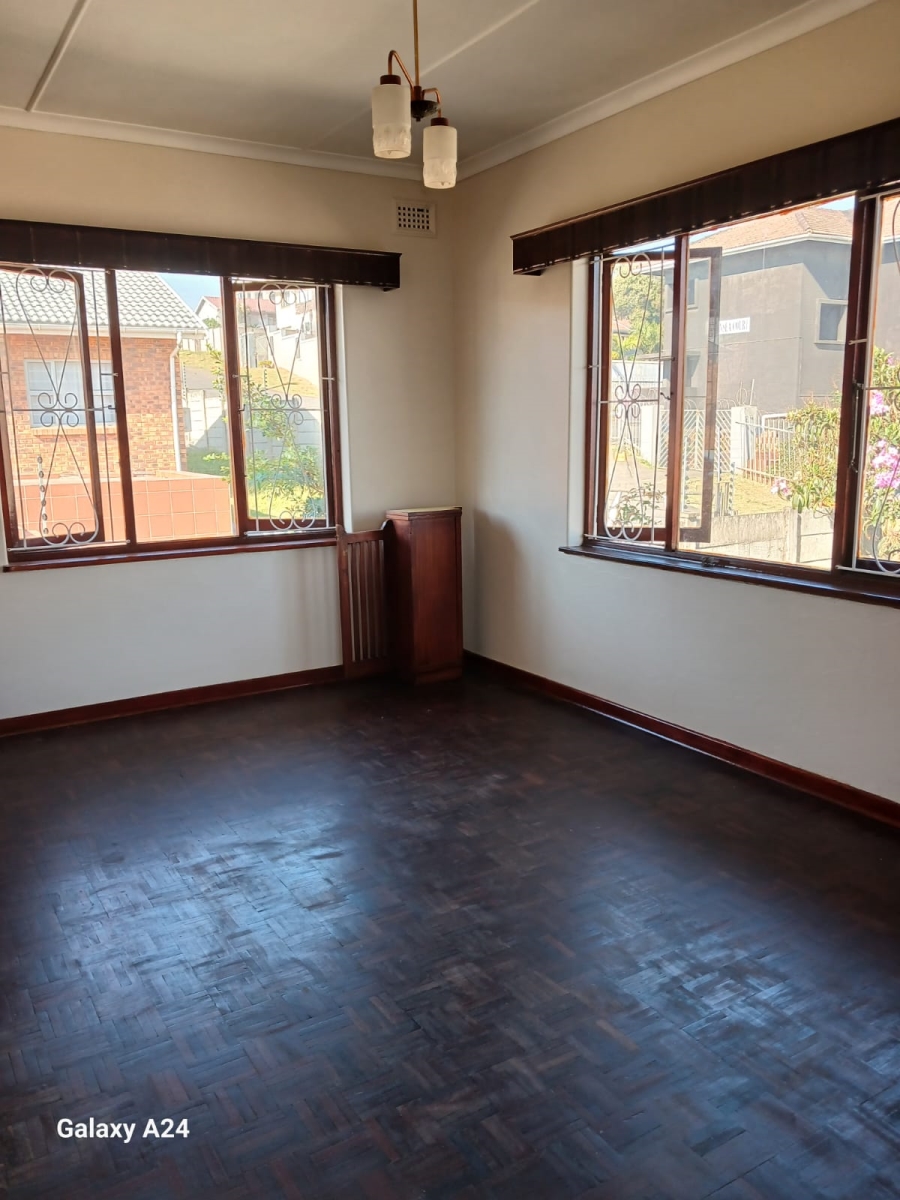 To Let 2 Bedroom Property for Rent in Bluff KwaZulu-Natal