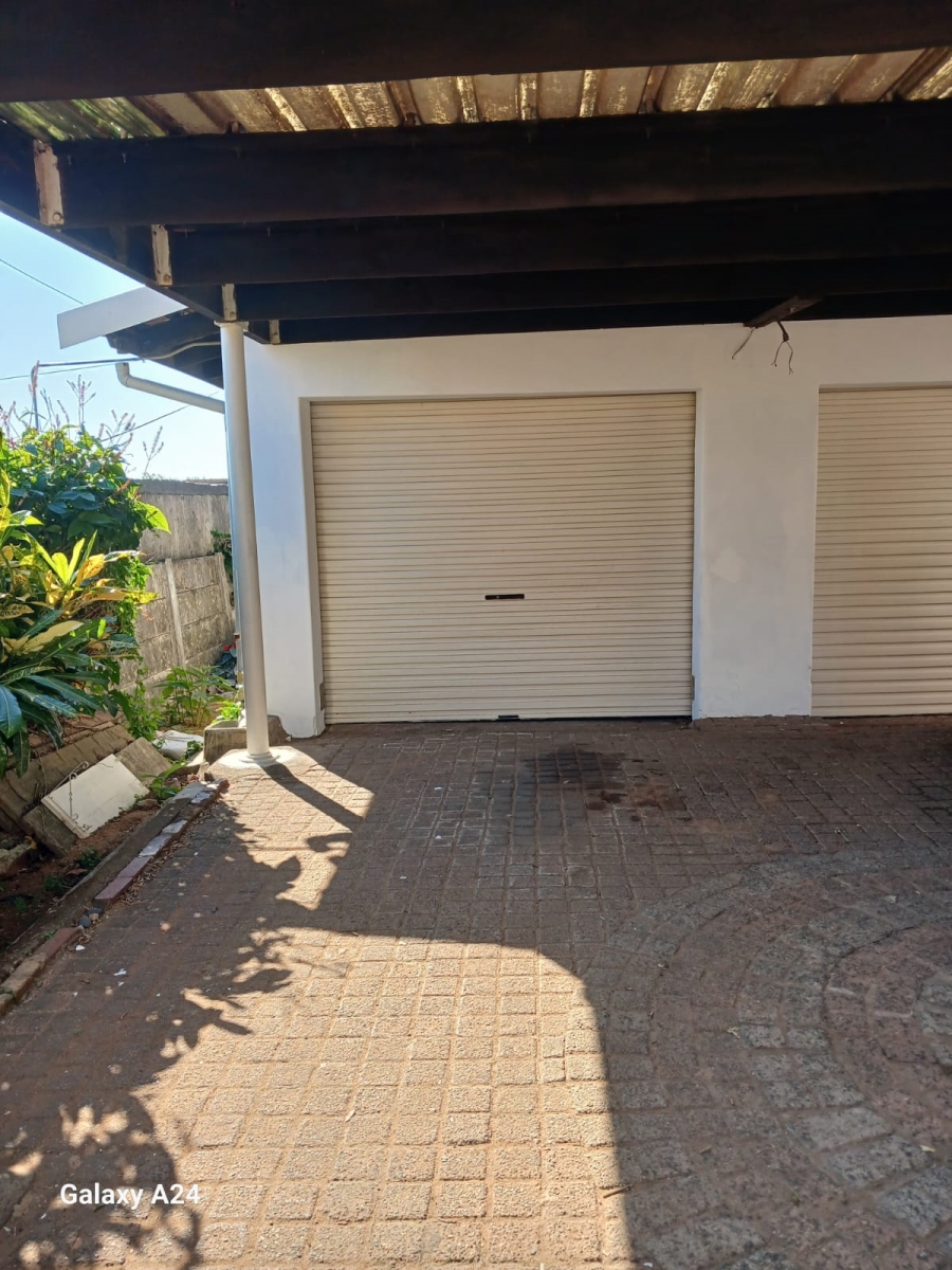 To Let 2 Bedroom Property for Rent in Bluff KwaZulu-Natal
