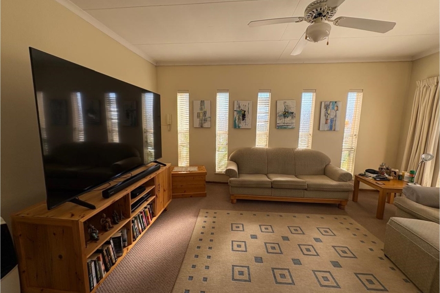 3 Bedroom Property for Sale in Huttenheights KwaZulu-Natal
