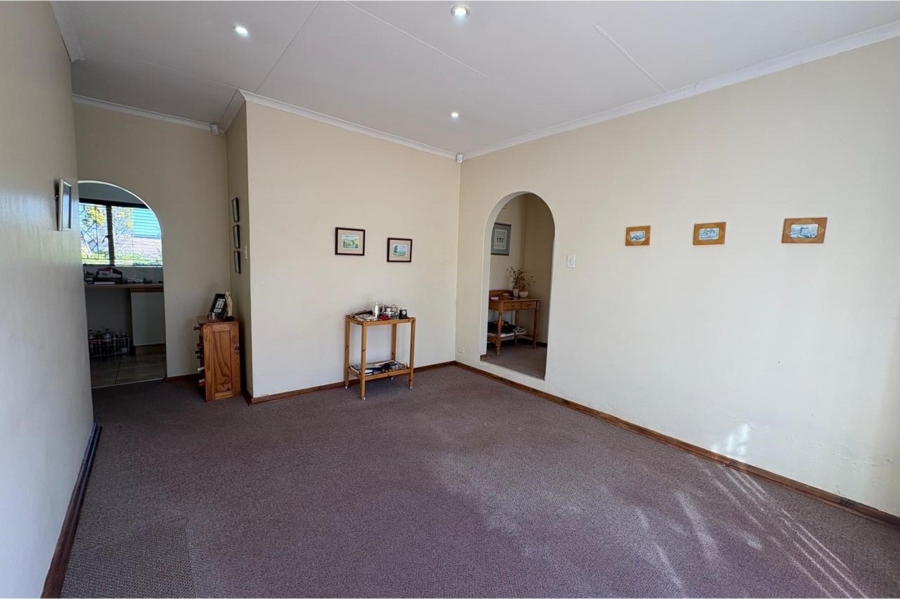 3 Bedroom Property for Sale in Huttenheights KwaZulu-Natal