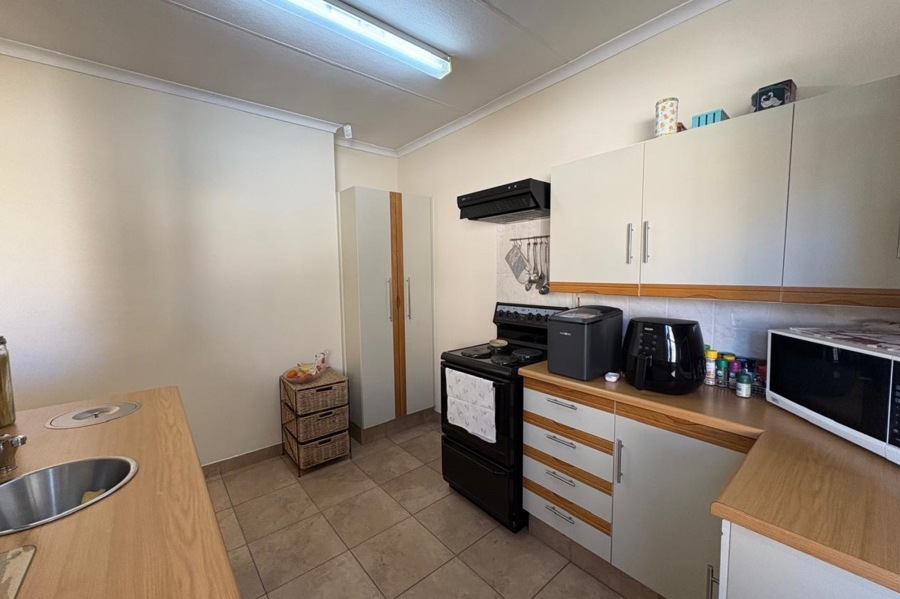3 Bedroom Property for Sale in Huttenheights KwaZulu-Natal