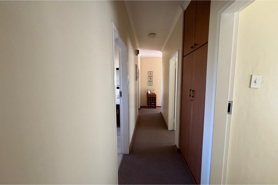 3 Bedroom Property for Sale in Huttenheights KwaZulu-Natal