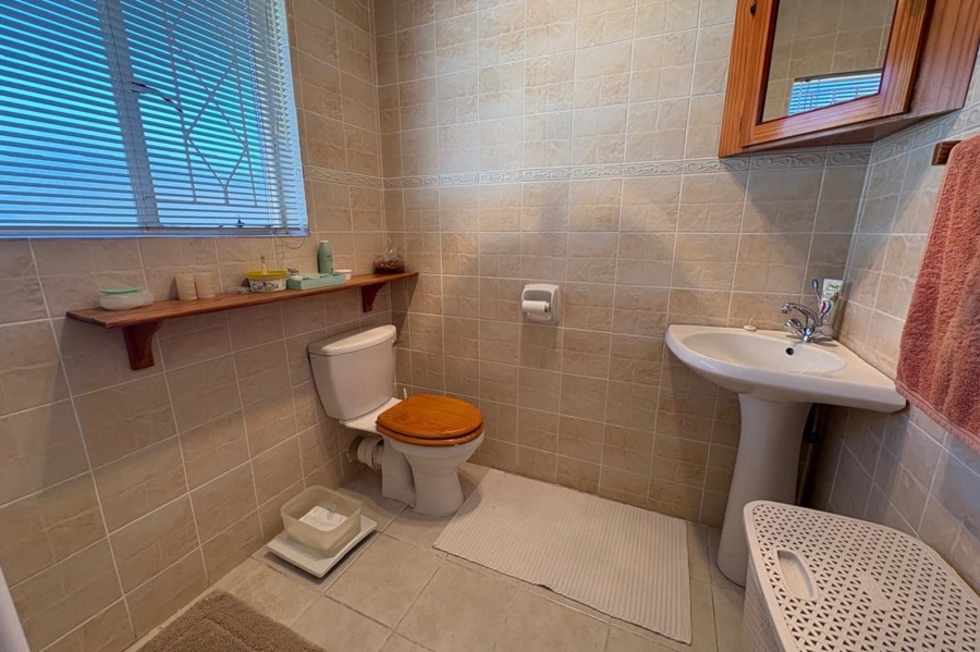 3 Bedroom Property for Sale in Huttenheights KwaZulu-Natal