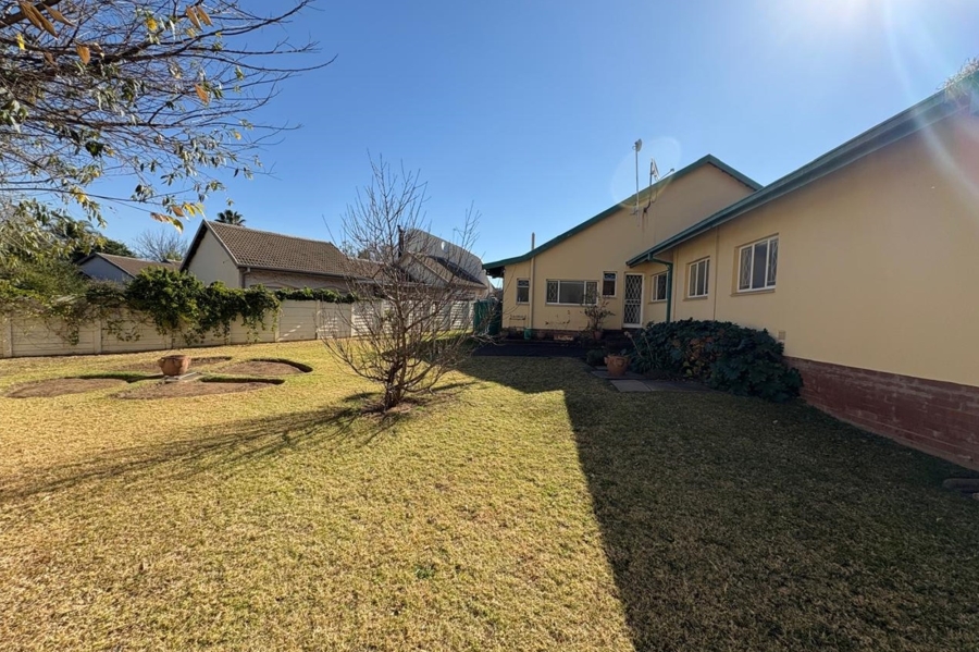 3 Bedroom Property for Sale in Huttenheights KwaZulu-Natal