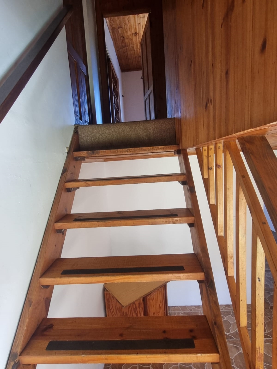 To Let 4 Bedroom Property for Rent in Assagay KwaZulu-Natal
