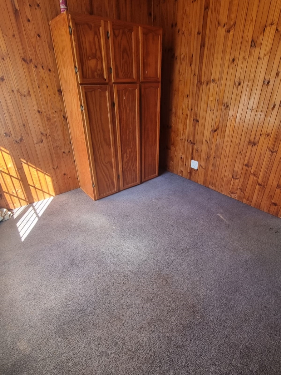 To Let 4 Bedroom Property for Rent in Assagay KwaZulu-Natal