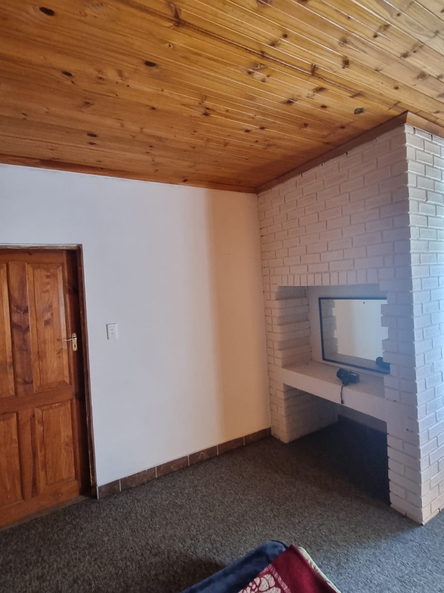 To Let 4 Bedroom Property for Rent in Assagay KwaZulu-Natal