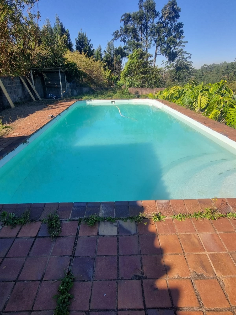 To Let 4 Bedroom Property for Rent in Assagay KwaZulu-Natal