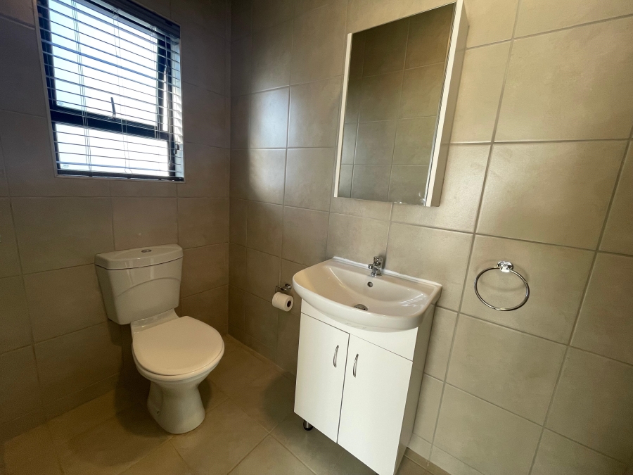 To Let 2 Bedroom Property for Rent in Ballito Central KwaZulu-Natal