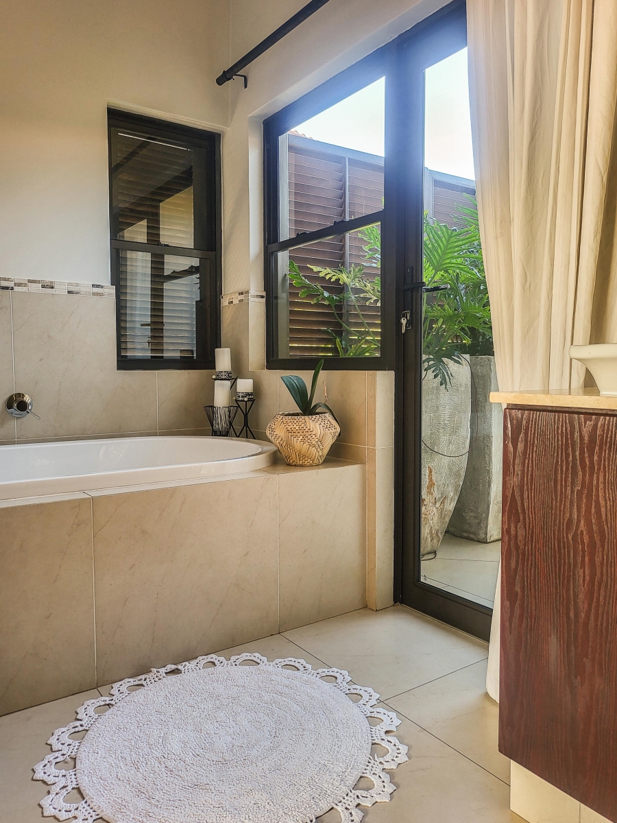 3 Bedroom Property for Sale in Izinga KwaZulu-Natal