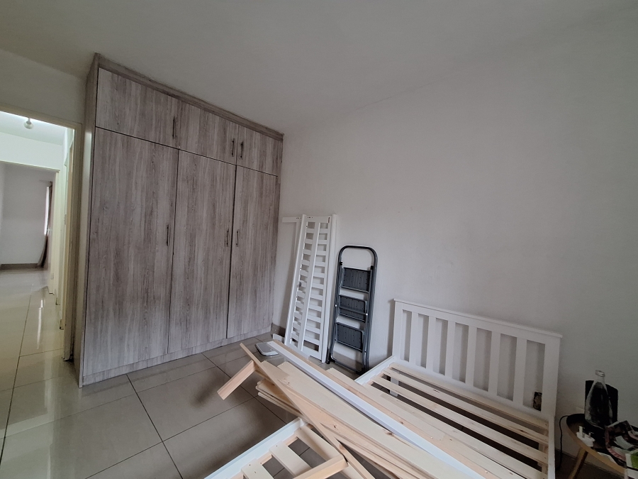 2 Bedroom Property for Sale in Essenwood KwaZulu-Natal