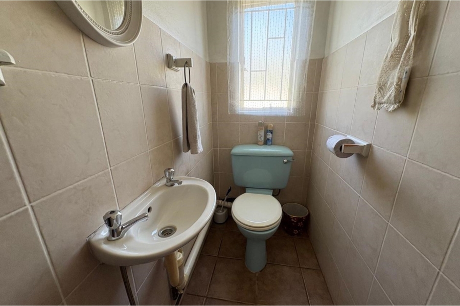 3 Bedroom Property for Sale in Huttenheights KwaZulu-Natal