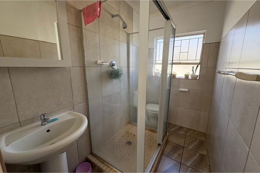 3 Bedroom Property for Sale in Huttenheights KwaZulu-Natal