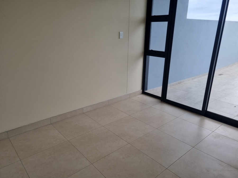 To Let 3 Bedroom Property for Rent in La Mercy KwaZulu-Natal