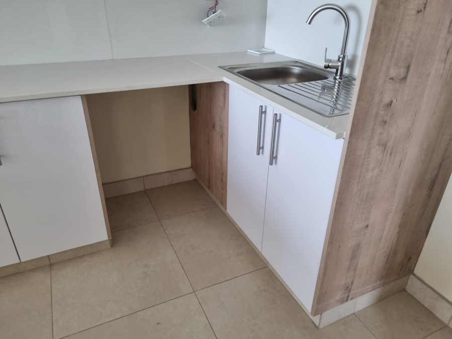 To Let 3 Bedroom Property for Rent in La Mercy KwaZulu-Natal
