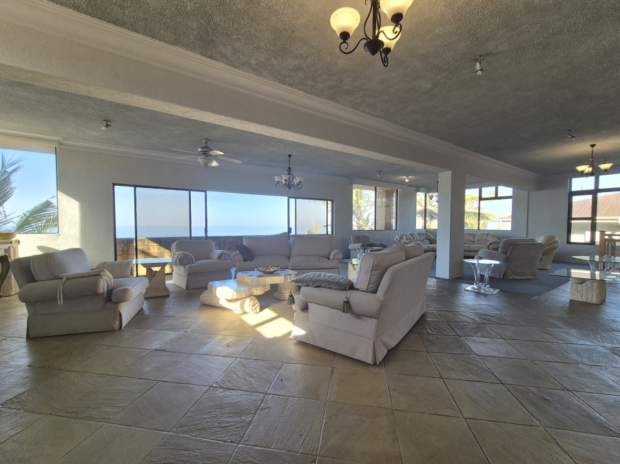 4 Bedroom Property for Sale in Tinley Manor KwaZulu-Natal