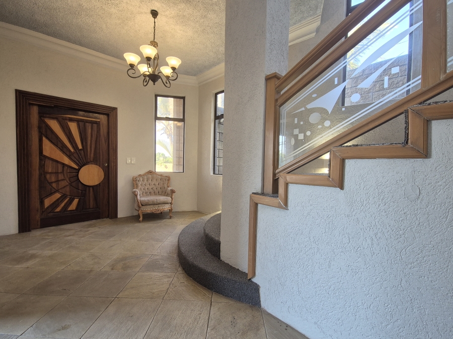 4 Bedroom Property for Sale in Tinley Manor KwaZulu-Natal