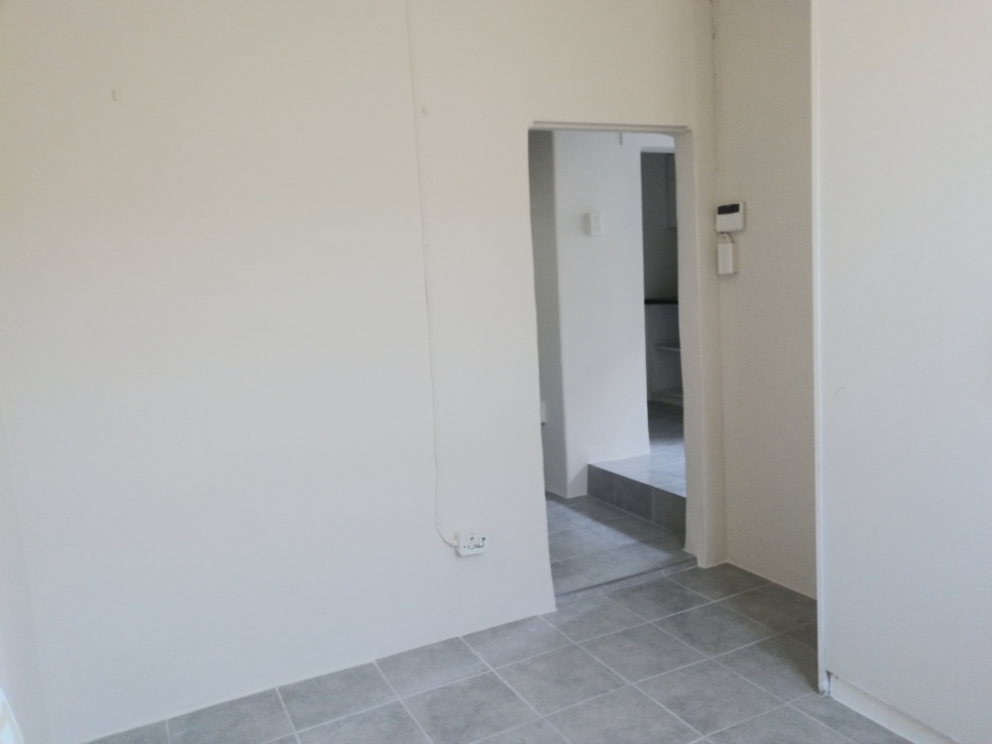 To Let 1 Bedroom Property for Rent in Umbilo KwaZulu-Natal