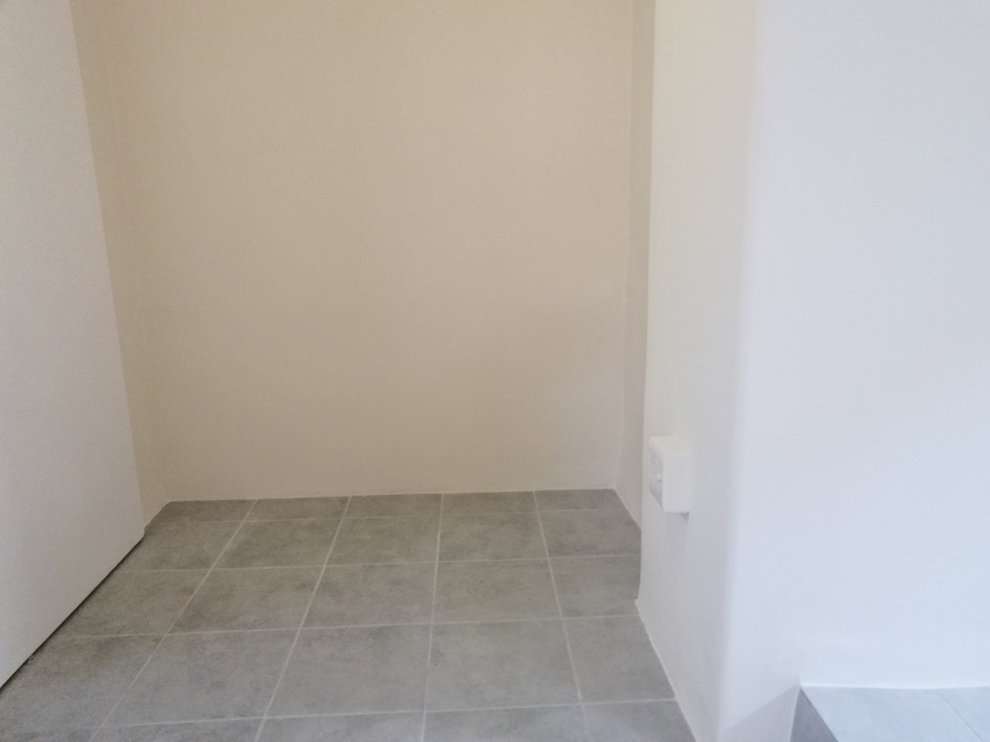 To Let 1 Bedroom Property for Rent in Umbilo KwaZulu-Natal