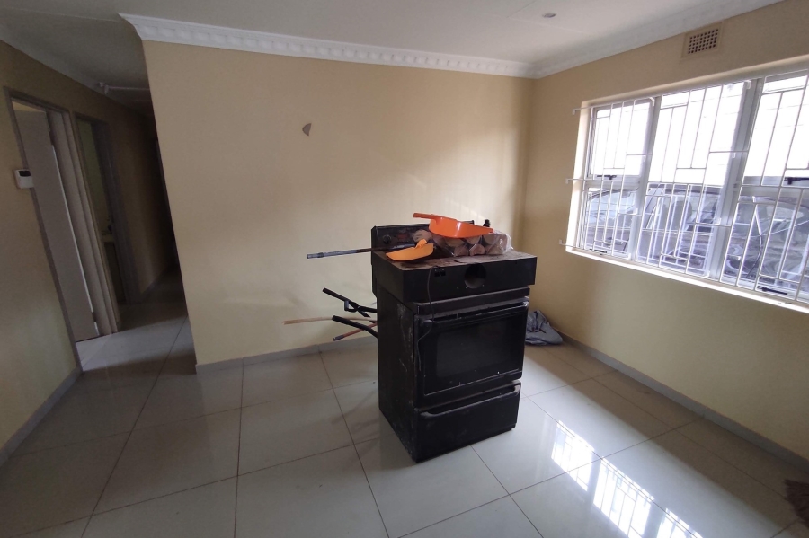 4 Bedroom Property for Sale in Southgate KwaZulu-Natal