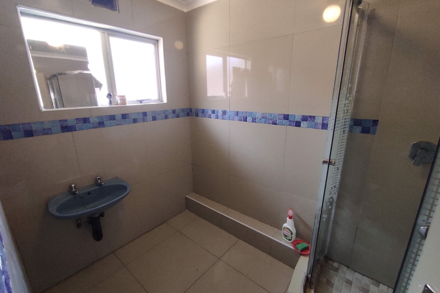 4 Bedroom Property for Sale in Southgate KwaZulu-Natal
