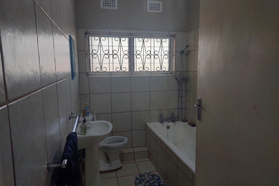 3 Bedroom Property for Sale in Scottsville KwaZulu-Natal