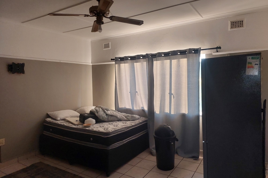 3 Bedroom Property for Sale in Scottsville KwaZulu-Natal