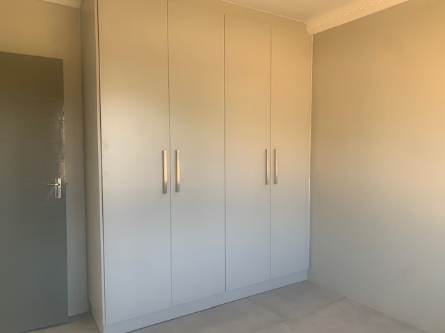 To Let 2 Bedroom Property for Rent in Malvern KwaZulu-Natal