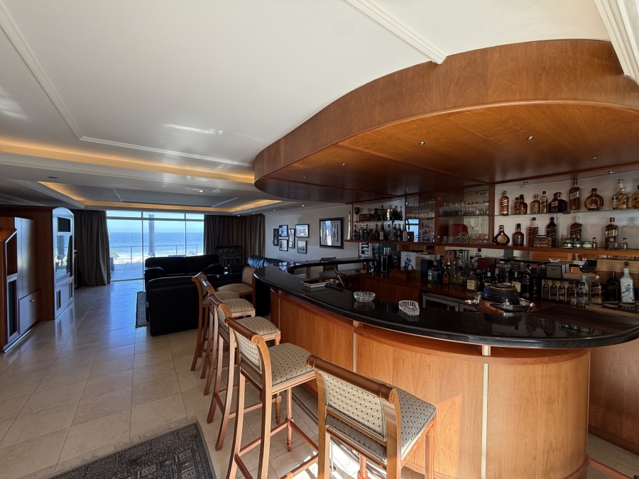 5 Bedroom Property for Sale in Umhlanga KwaZulu-Natal
