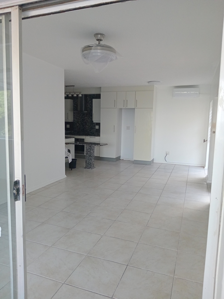 To Let 2 Bedroom Property for Rent in Umhlanga KwaZulu-Natal