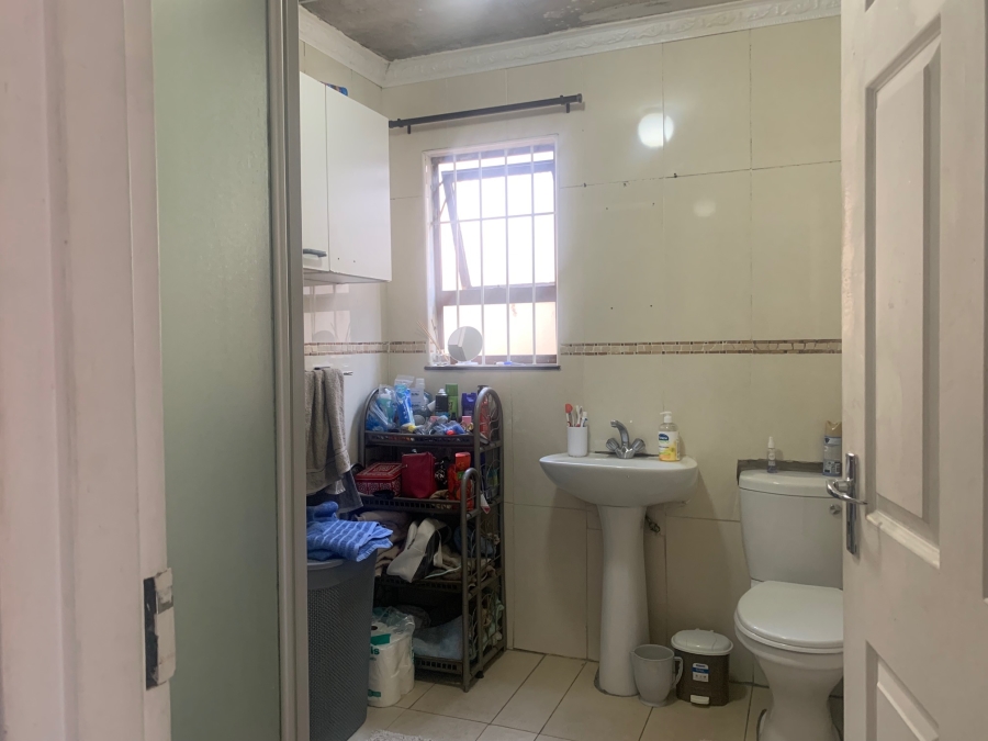 To Let 2 Bedroom Property for Rent in Overport KwaZulu-Natal