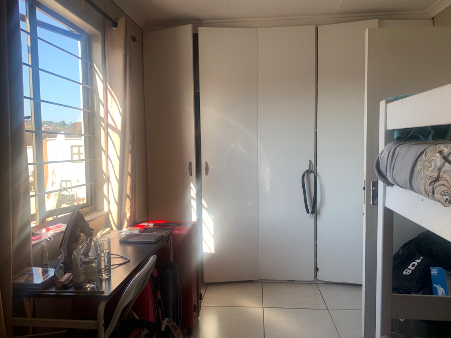 To Let 2 Bedroom Property for Rent in Overport KwaZulu-Natal