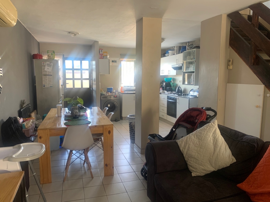 To Let 2 Bedroom Property for Rent in Overport KwaZulu-Natal