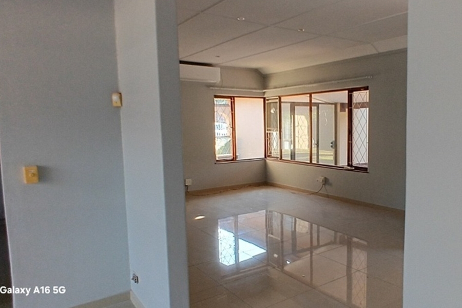 To Let 3 Bedroom Property for Rent in Meer En See KwaZulu-Natal