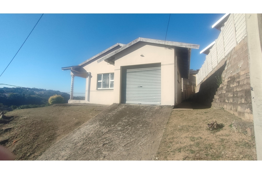 3 Bedroom Property for Sale in Lovu KwaZulu-Natal