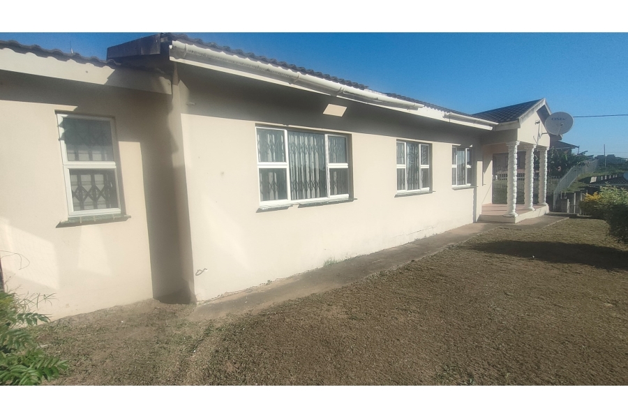 3 Bedroom Property for Sale in Lovu KwaZulu-Natal