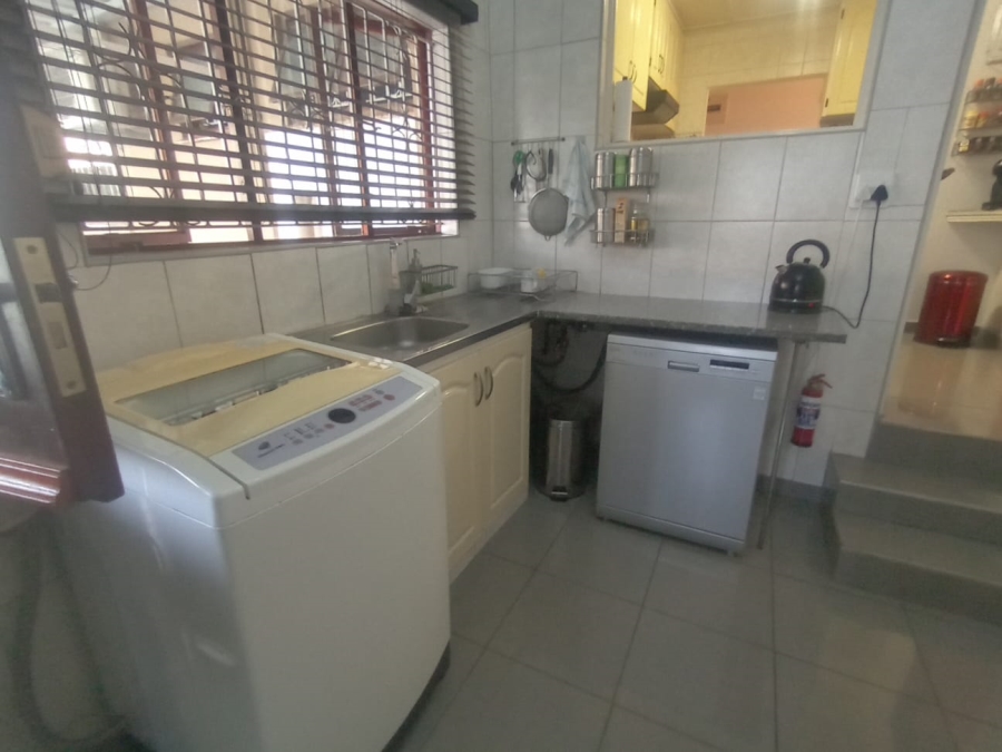 3 Bedroom Property for Sale in Escombe KwaZulu-Natal