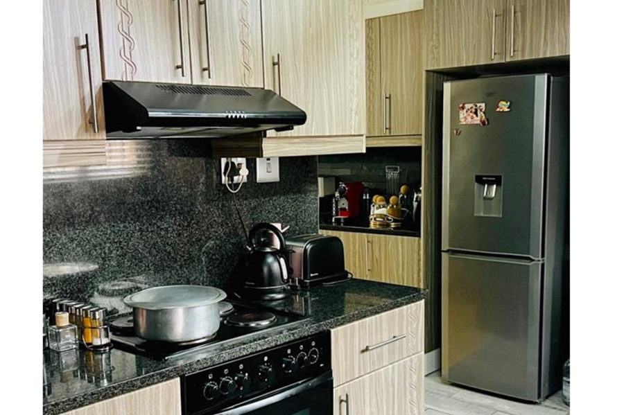 To Let 3 Bedroom Property for Rent in Sunford KwaZulu-Natal