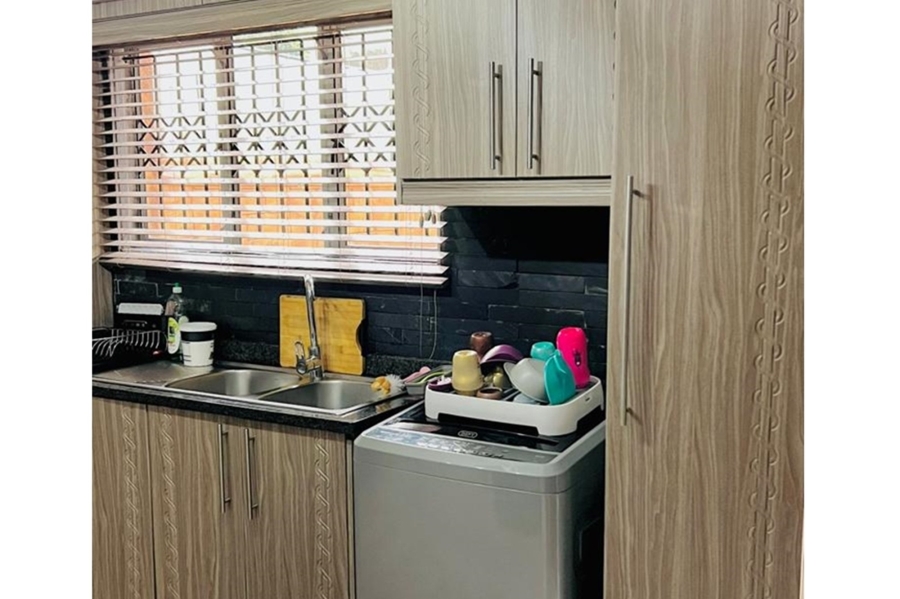 To Let 3 Bedroom Property for Rent in Sunford KwaZulu-Natal