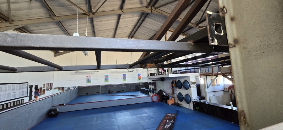 Commercial Property for Sale in Waterfall KwaZulu-Natal