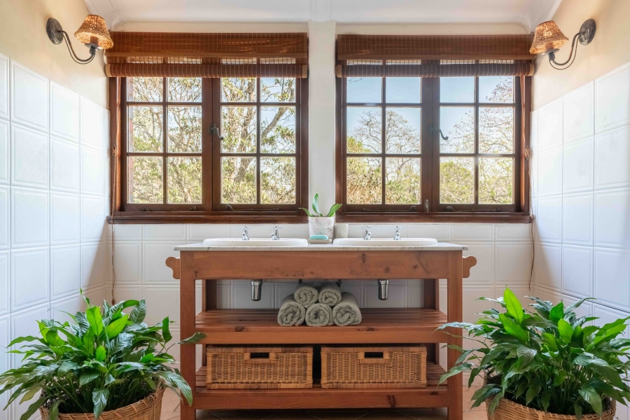 6 Bedroom Property for Sale in Hilldene KwaZulu-Natal