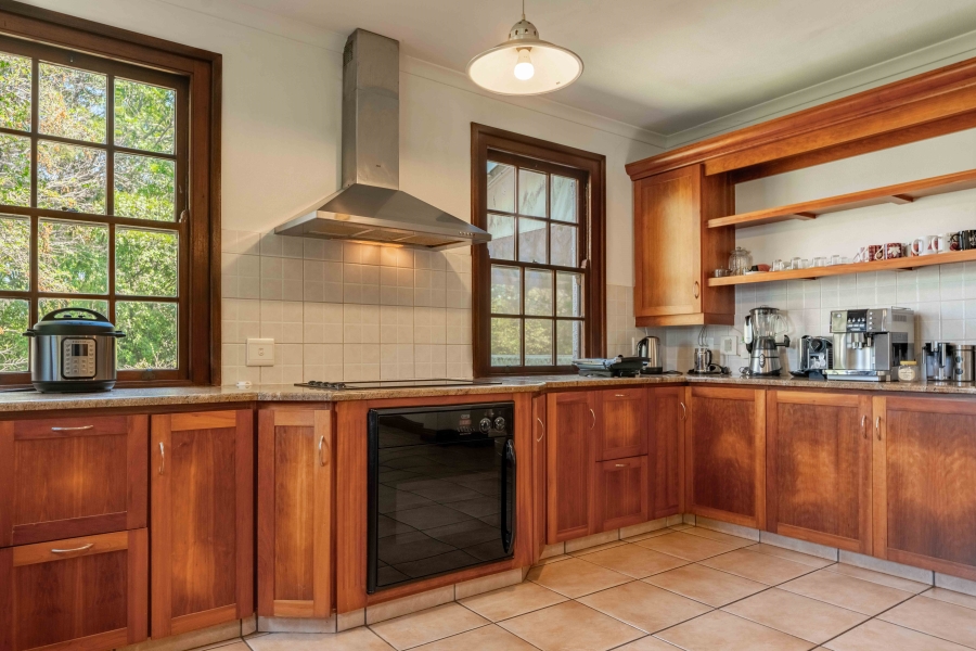6 Bedroom Property for Sale in Hilldene KwaZulu-Natal