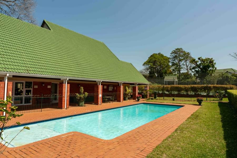 6 Bedroom Property for Sale in Hilldene KwaZulu-Natal