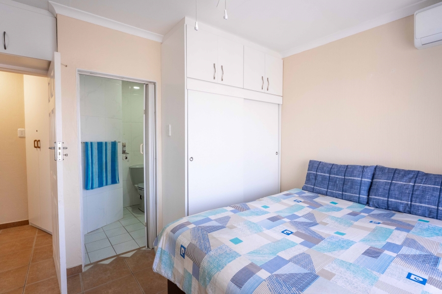 2 Bedroom Property for Sale in Amanzimtoti KwaZulu-Natal