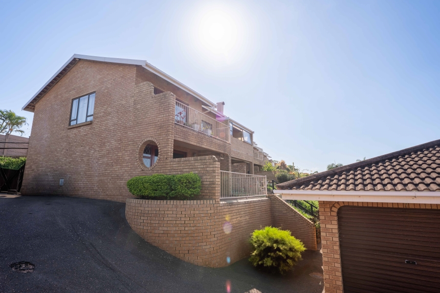 2 Bedroom Property for Sale in Amanzimtoti KwaZulu-Natal
