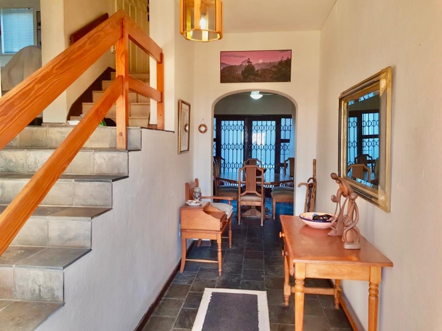 3 Bedroom Property for Sale in Uvongo KwaZulu-Natal